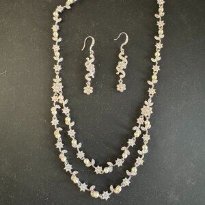 Flower and Pearls Layered Necklace with Matching Earrings